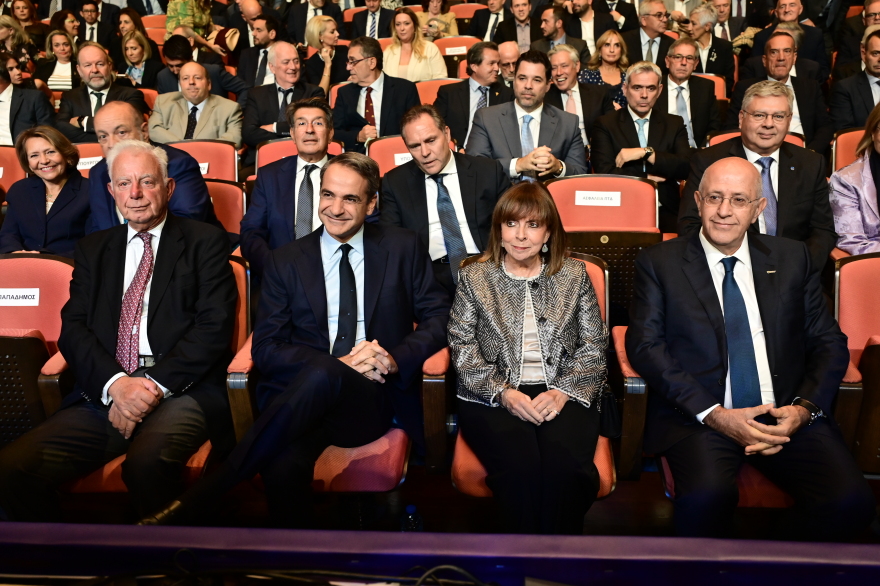 Μητσοτάκης στον ΣΕΒ:  Τα κέρδη των επιχειρήσεων δεν πρέπει να μεταφράζονται μόνο σε μερίσματα, αλλά και σε καλύτερους μισθούς