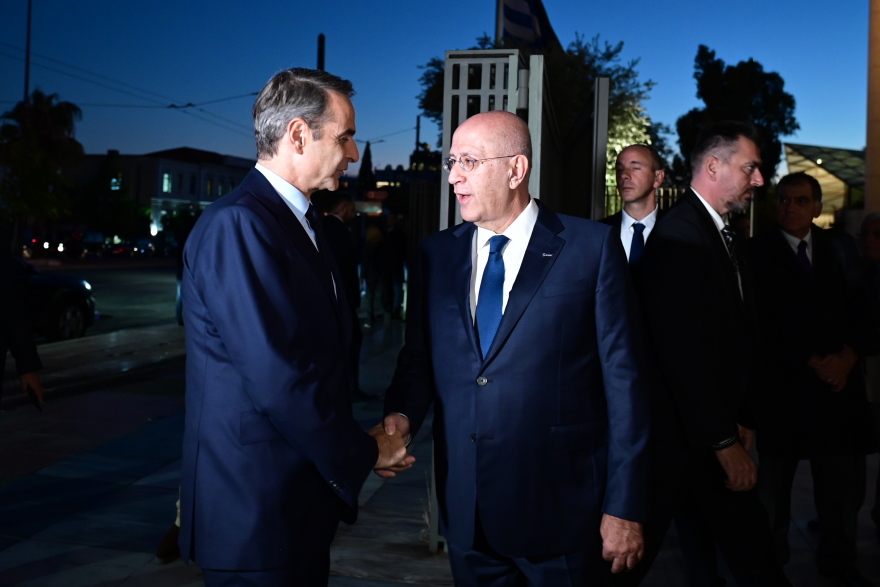 Μητσοτάκης στον ΣΕΒ:  Τα κέρδη των επιχειρήσεων δεν πρέπει να μεταφράζονται μόνο σε μερίσματα, αλλά και σε καλύτερους μισθούς