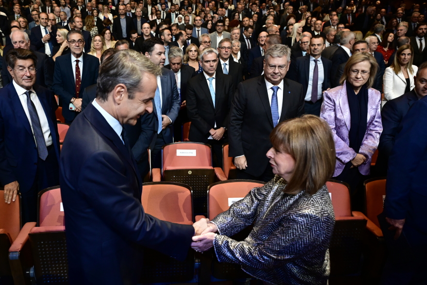 Μητσοτάκης στον ΣΕΒ:  Τα κέρδη των επιχειρήσεων δεν πρέπει να μεταφράζονται μόνο σε μερίσματα, αλλά και σε καλύτερους μισθούς