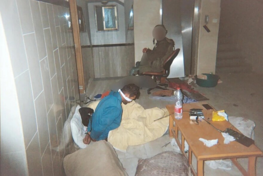 Πόλεμος στο Ισραήλ - CNN: Ανήλικοι Παλαιστίνιοι έγιναν ανθρώπινες ασπίδες για τις «εκκαθαρίσεις» των IDF στη Γάζα - Συγκλονιστικές μαρτυρίες