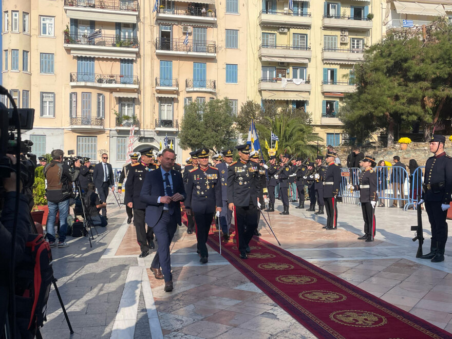 Θεσσαλονίκη: Με λαμπρότητα η γιορτή του Πολιούχου Αγίου Δημητρίου-Χιλιάδες πιστοί στην Δοξολογία