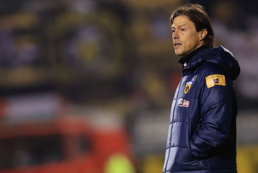 Το απαγορευτικό για… πέναλτι υπέρ της ΑΕΚ και ο εύκολος μονόδρομος του Αλμέιδα