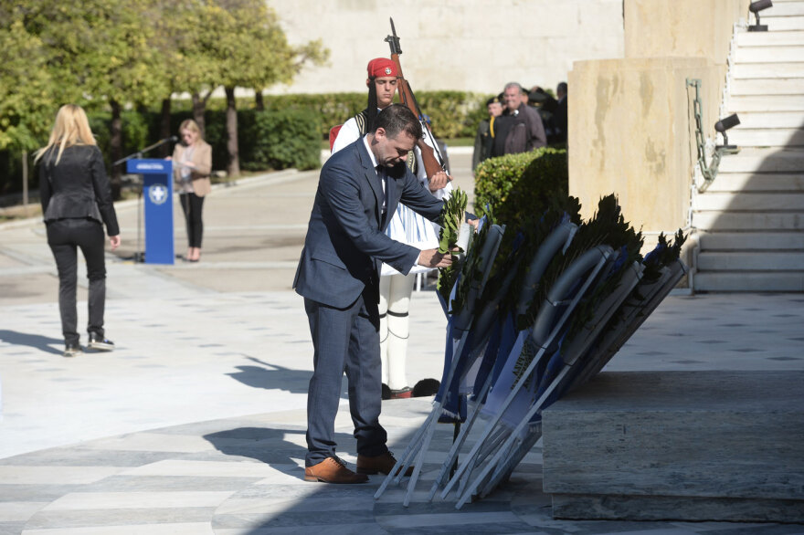 28η Οκτωβρίου: Με τη μαθητική παρέλαση τίμησαν την επέτειο του «Όχι» στην Αθήνα - Δείτε βίντεο και φωτογραφίες 