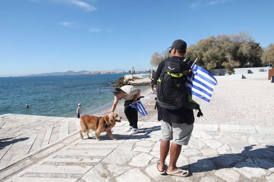 Εξόρμηση στον Φλοίσβο για τους Αθηναίους μετά την παρέλαση της 28ης Οκτωβρίου