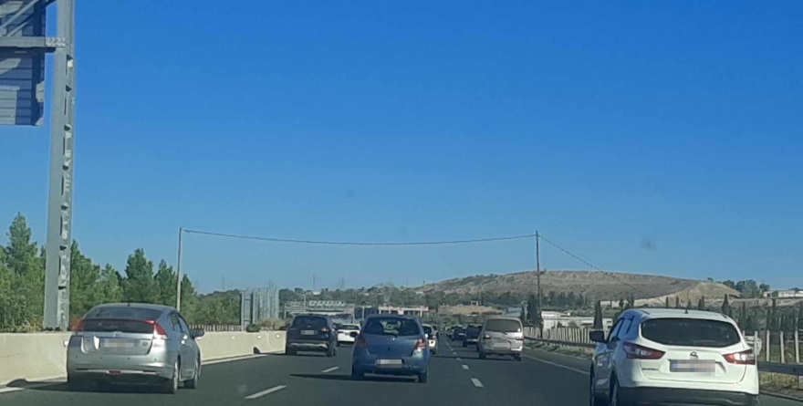 Κίνηση - 28η Οκτωβρίου: Μεγάλη ταλαιπωρία των εκδρομέων στη Λαμία - Ουρές πολλών χιλιομέτρων