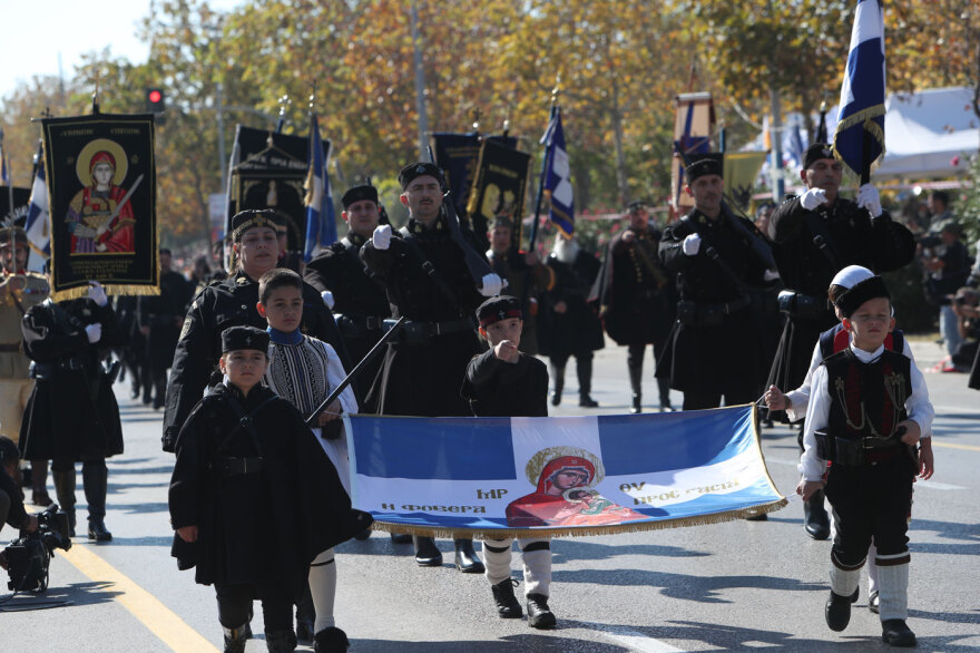 28η Οκτωβρίου: Δείτε  εντυπωσιακές φωτογραφίες και βίντεο από τη στρατιωτική παρέλαση στη Θεσσαλονίκη
