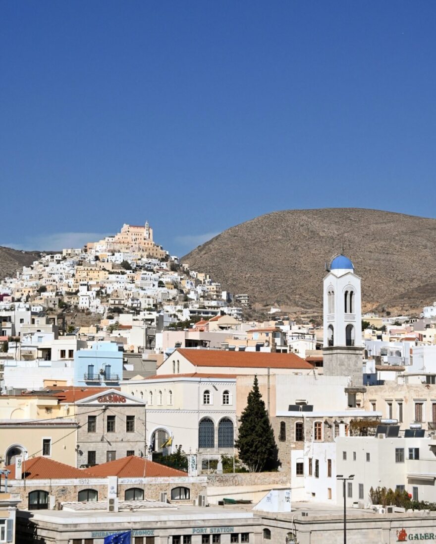 Κλέλια Ανδριολάτου: Tα καλοκαιρινά στιγμιότυπα από τις διακοπές της στην Σύρο