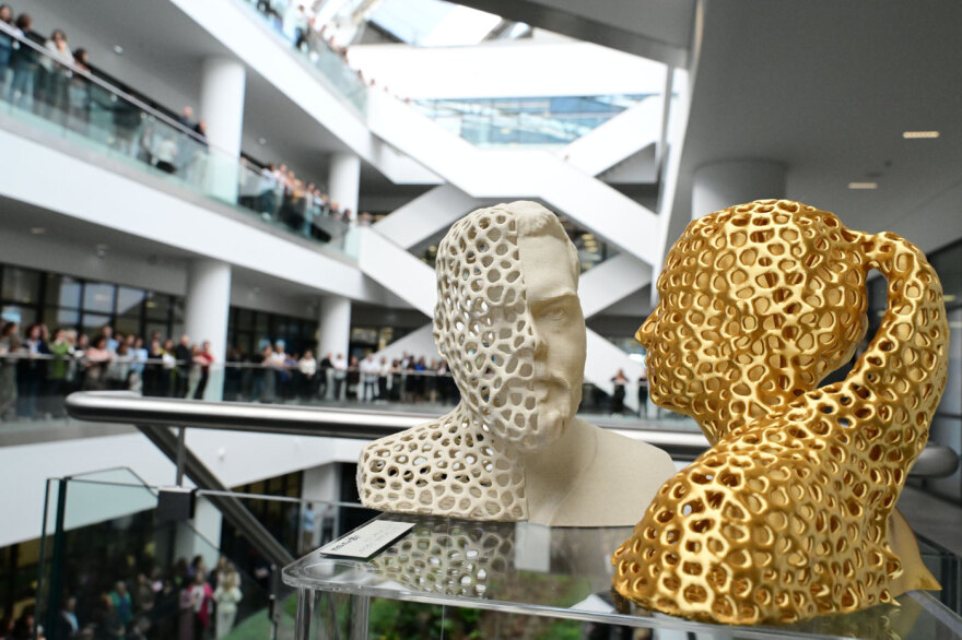 Μέσα στα νέα υπερσύγχρονα γραφεία της ΑΑΔΕ στον Ταύρο - Μπάρες εισόδου, «πράσινο» και παιδικός σταθμός