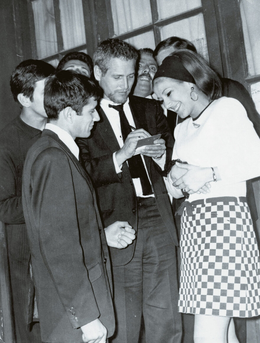 Ματούλα: Οι δέκα ζωές της  θρυλικής περσόνας από τον Μπάρκουλη μέχρι τον Ωνάση