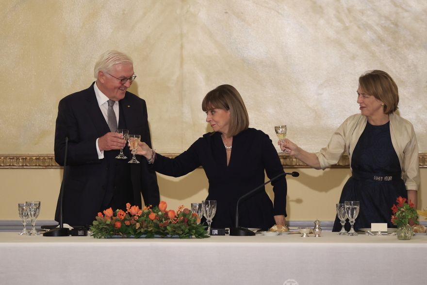 Επίσημο δείπνο για τον Σταϊνμάιερ στο Προεδρικό - Παρών και ο Ρεχάγκελ (Φωτογραφίες)