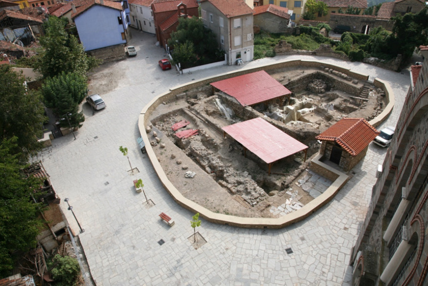 Έδεσσα: Αποκαθίσταται και αναδεικνύεται από το υπουργείο Πολιτισμού ο αρχαιολογικός χώρος της πλατείας Βαροσίου