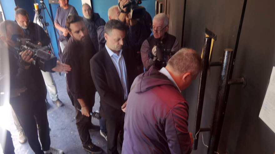 Κλαμπ στη Βουλιαγμένης: Σφραγίστηκε η επιχείρηση - Το εξώδικο του ιδιοκτήτη του κτηρίου