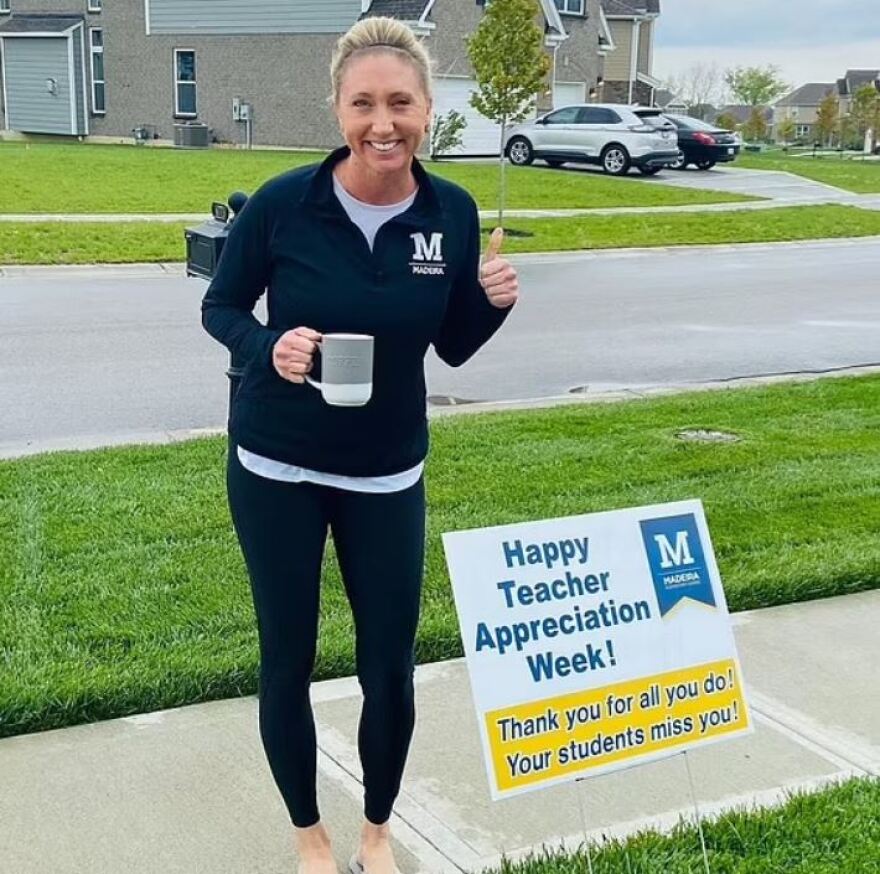 Καθηγήτρια στις ΗΠΑ και μητέρα τριών παιδιών κινδυνεύει με 15 χρόνια φυλακή επειδή έκανε σεξ με 17χρονο