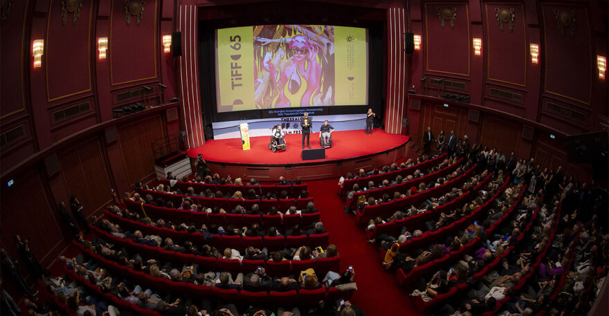 Τι είδαμε στην ταινία «Maria» με θέμα τη ζωή της Μαρίας Κάλλας