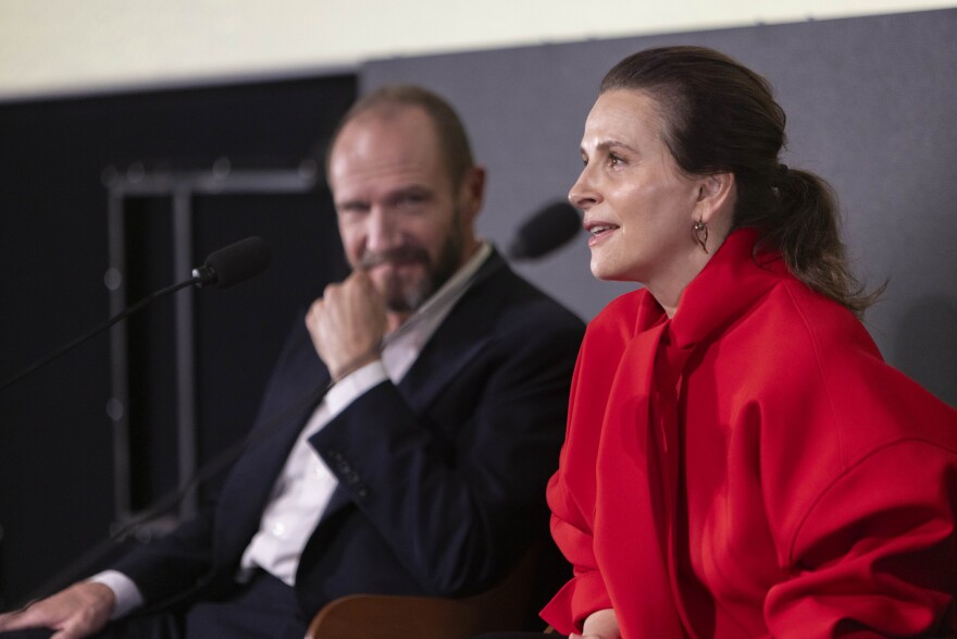 «Ολοι αναζητούμε τη δική μας Ιθάκη»: Όσα είπαν Ζιλιέτ Μπινός και Ρέιφ Φάινς για την «Οδύσσεια» του Ομήρου και την «Επιστροφή»