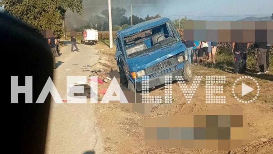 Αχαΐα: Δύο νεκροί και τουλάχιστον τέσσερις τραυματίες έπειτα από ανατροπή οχήματος