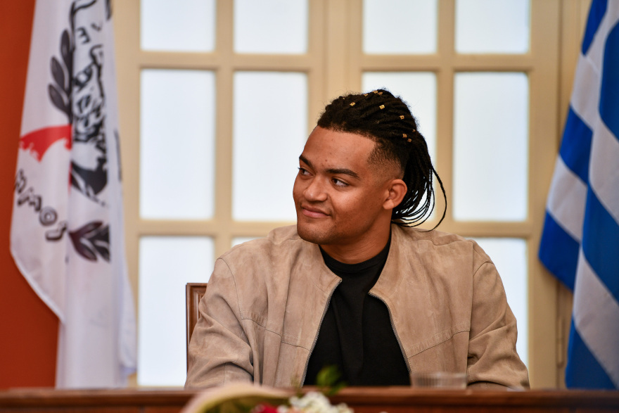 Εμμανουήλ Καραλής: Του απονεμήθηκε το «χρυσό κλειδί» της πόλης του Πύργου - Βίντεο, φωτογραφίες 