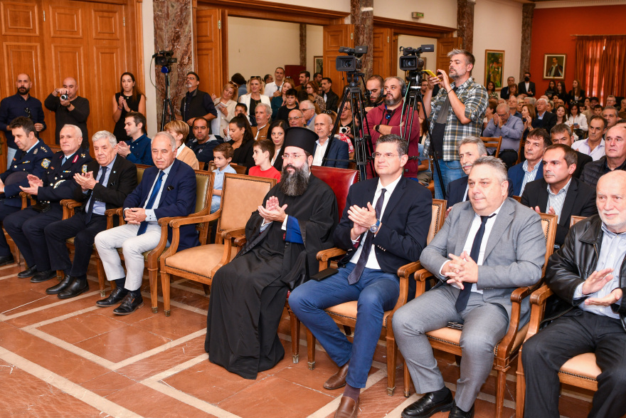 Εμμανουήλ Καραλής: Του απονεμήθηκε το «χρυσό κλειδί» της πόλης του Πύργου - Βίντεο, φωτογραφίες 