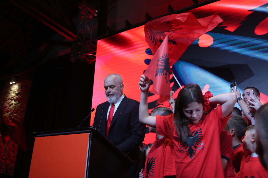 Θεσσαλονίκη: Φωτογραφίες και βίντεο από την εκδήλωση του Ράμα στην πόλη