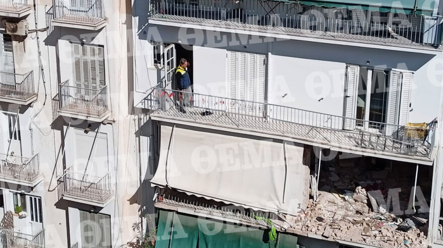 Έλεγχοι της πολεοδομίας στην πολυκατοικία που έγινε η έκρηξη στους Αμπελόκηπους 