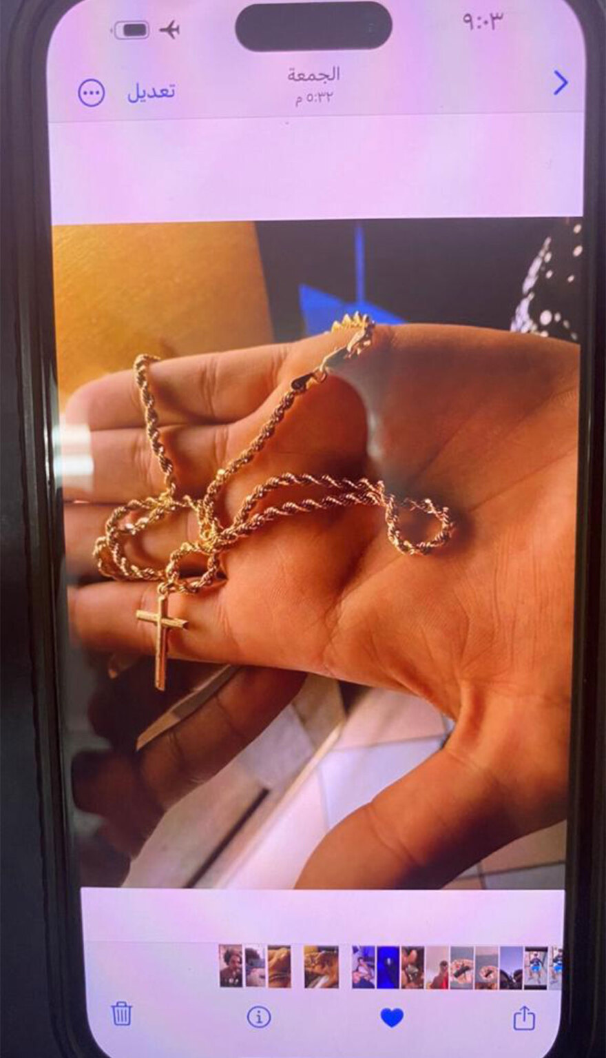 Συμμορία άρπαζε χρυσές αλυσίδες στο Μετρό, το τραμ και τον ηλεκτρικό και «πανηγύριζε» με τα κλοπιμαία