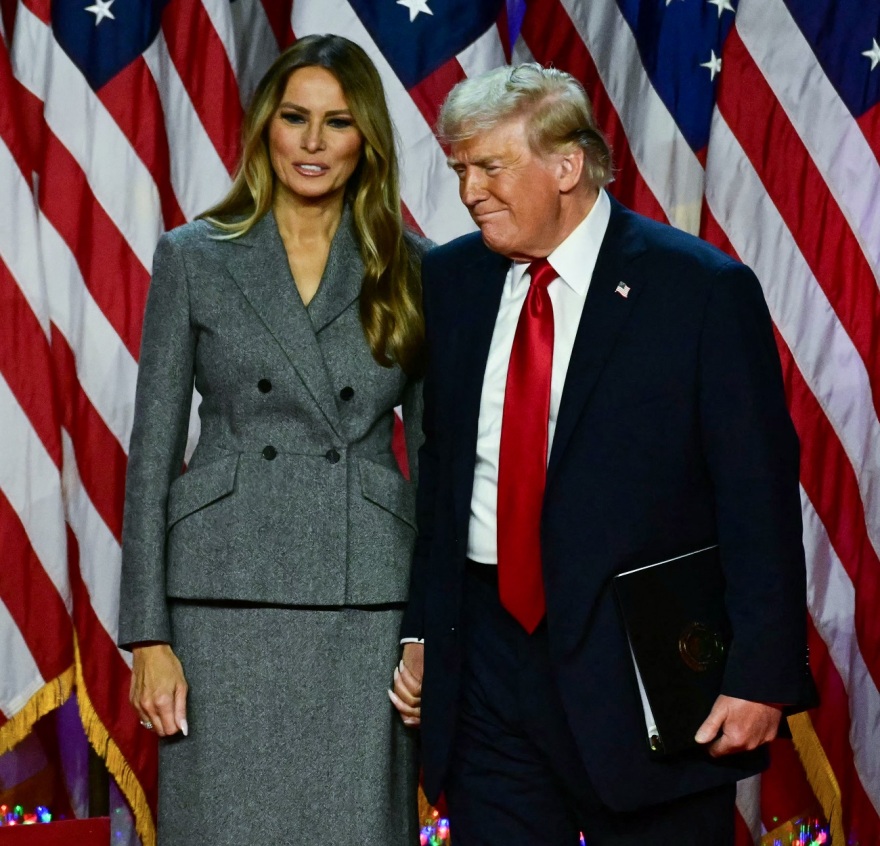 Ντόναλντ Τραμπ: Οι... 7 γυναίκες του Αμερικανού Προέδρου - Ποιες ήταν οι εντυπωσιακές κυρίες που εμφανίστηκαν δίπλα του όταν νίκησε