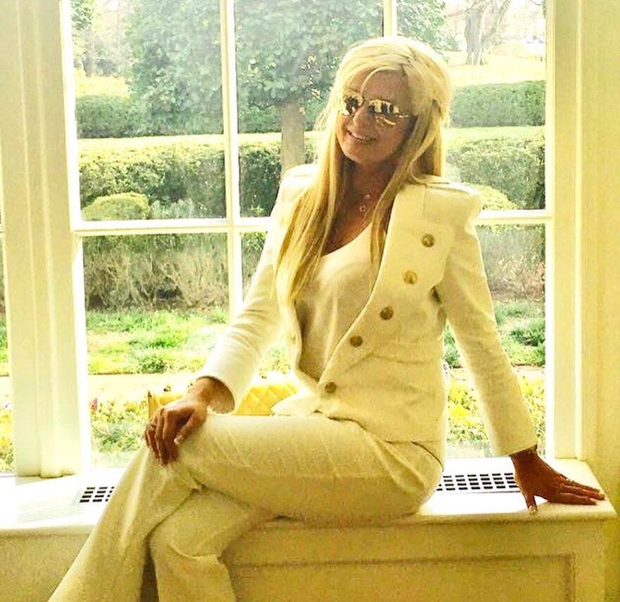 Μαρίνα Σταυράκη: Πανηγυρίζει τη νίκη του Τραμπ - Επιστρέφει πιο ισχυρός από ποτέ, έγραψε στο Instagram