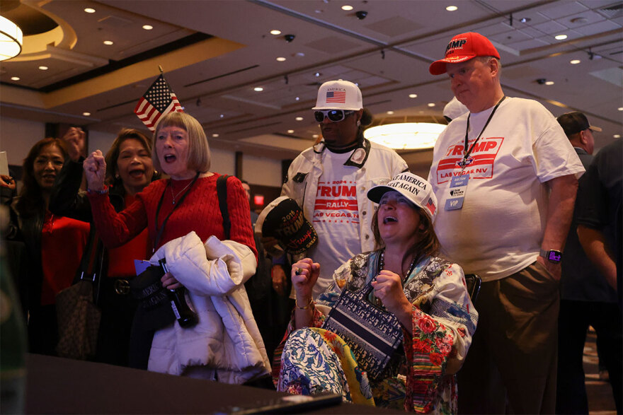 Εκλογές στις ΗΠΑ: Μαύροι, αγανακτισμένοι  και νέοι άνδρες «έβγαλαν» Τραμπ