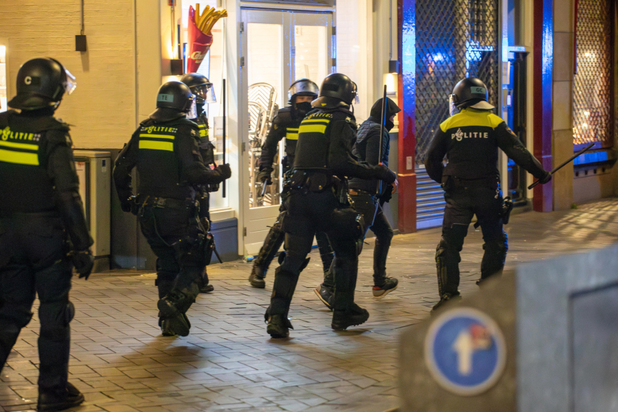 Ολλανδία: Φρούριο το Άμστερνταμ μετά τη «μαύρη νύχτα» με τις επιθέσεις σε Ισραηλινούς - Φόβοι για επέκταση των αντισημιτικών επεισοδίων