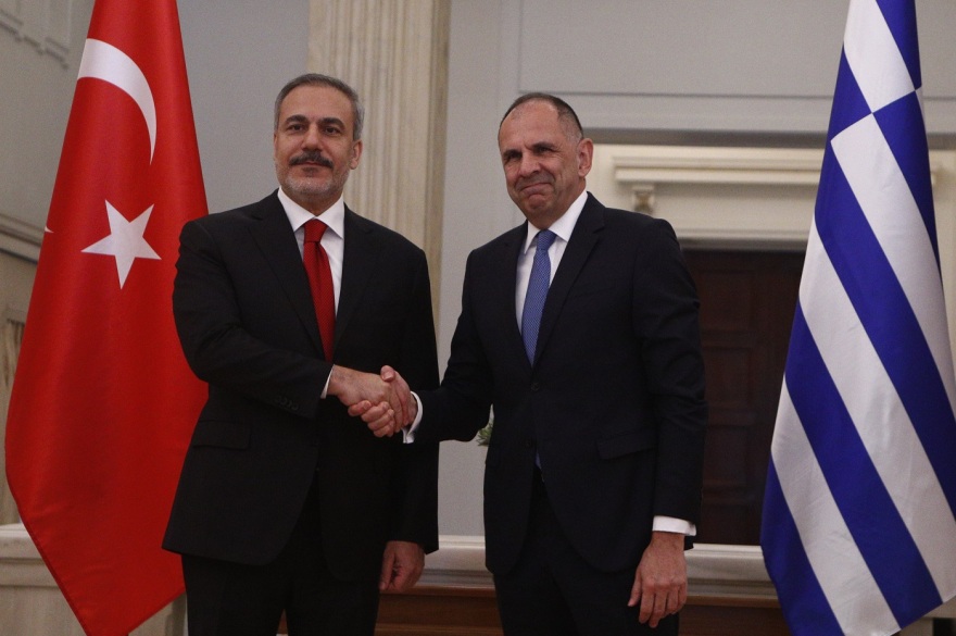 Ελληνοτουρκικά: Σε εξέλιξη  οι συνομιλίες Γεραπετρίτη- Φιντάν στο υπ. Εξωτερικών - Τι συζητούν
