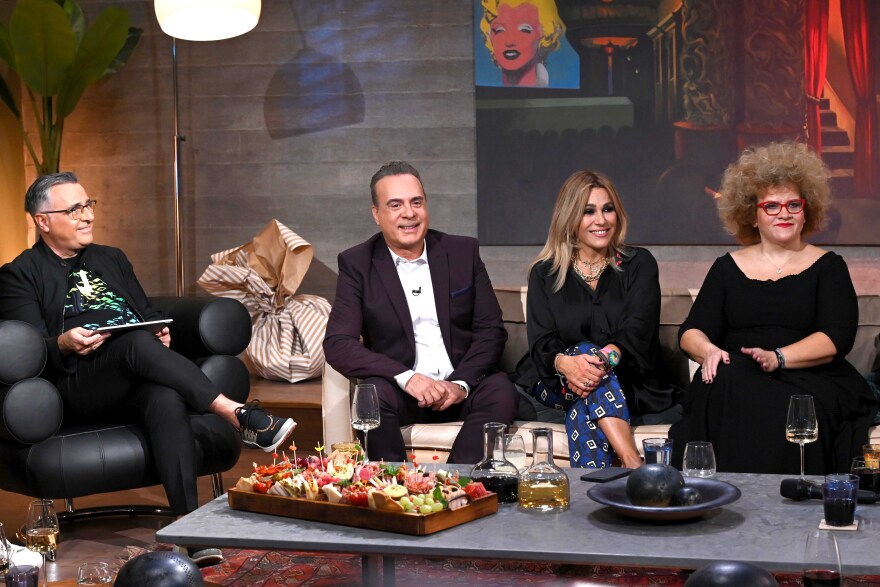 Παρέα με τον Γιώργο Κουβαρά απόψε στις 22:00 στην ΕΡΤ1