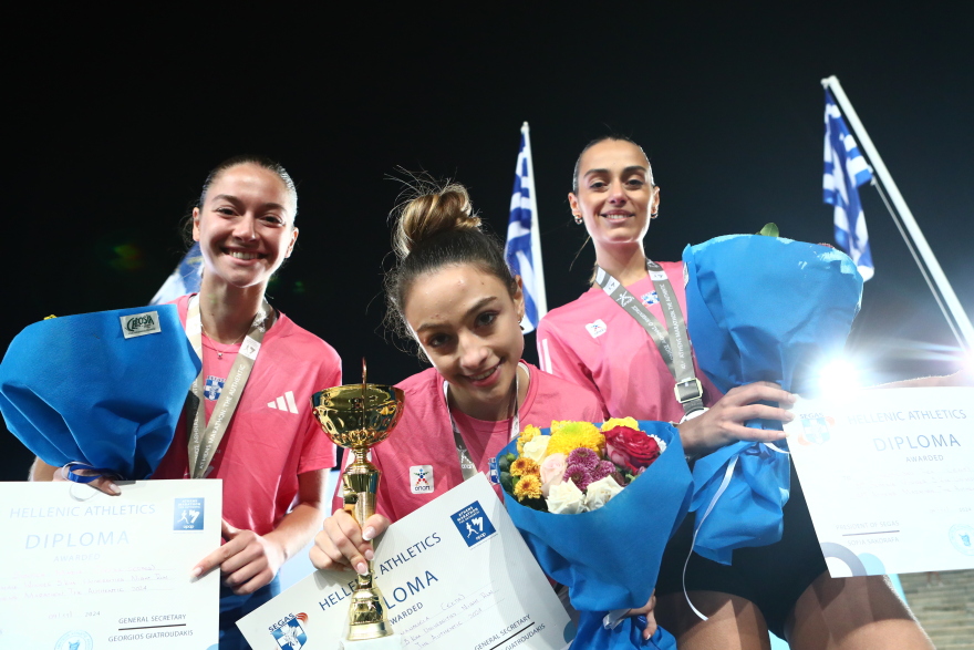 Μεγάλη η συμμετοχή στον αγώνα των 5χλμ - Φωτογραφίες από τις πιο ξεχωριστές στιγμές των δρομέων 