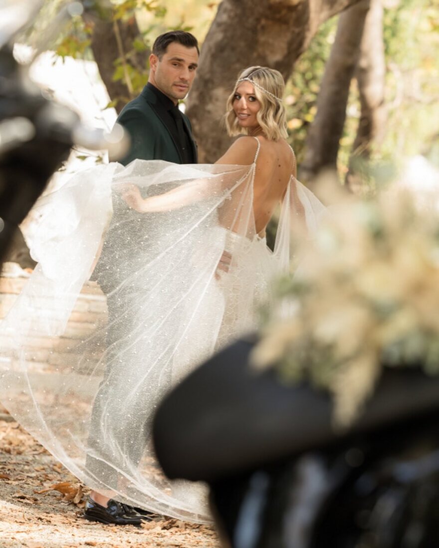 Ελένη Χαμπέρη: Δημοσίευσε νέες φωτογραφίες από τον γάμο της με τον Αλέξανδρο Αναστασίου