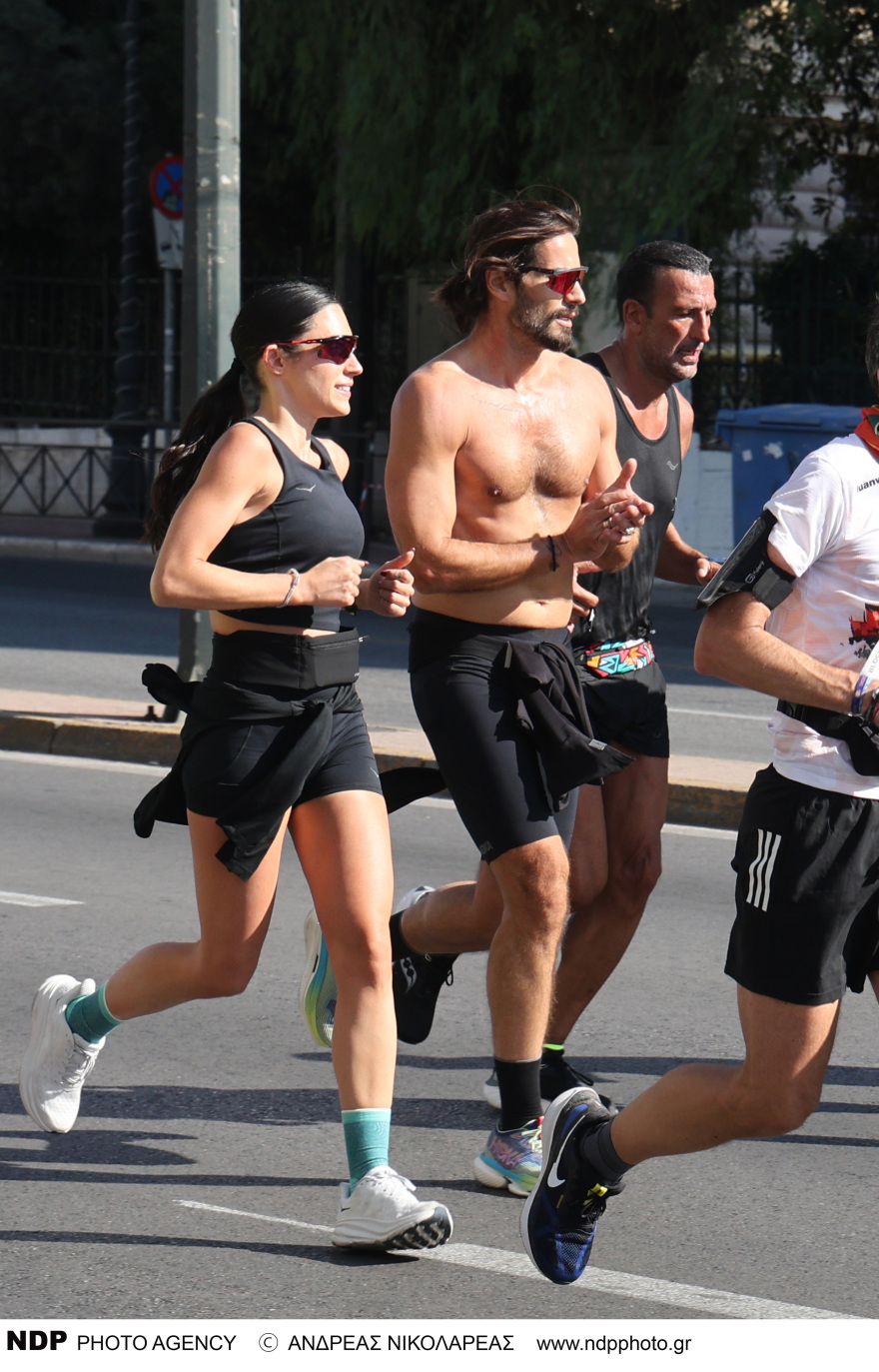 Γιώργος Καράβας - Ραφαέλα Ψαρρού: Έτρεξαν στον 41ο Μαραθώνιο της Αθήνας