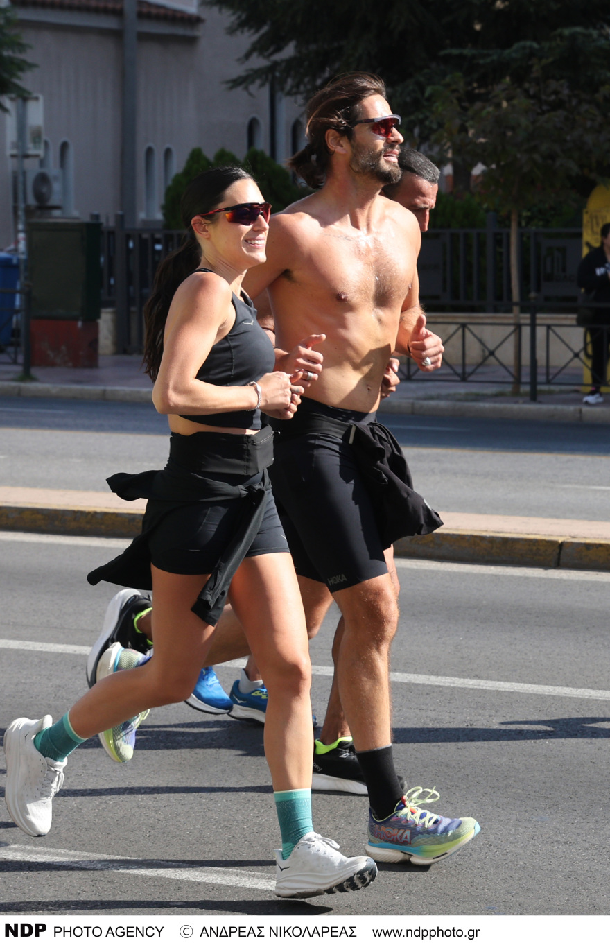 Γιώργος Καράβας - Ραφαέλα Ψαρρού: Έτρεξαν στον 41ο Μαραθώνιο της Αθήνας