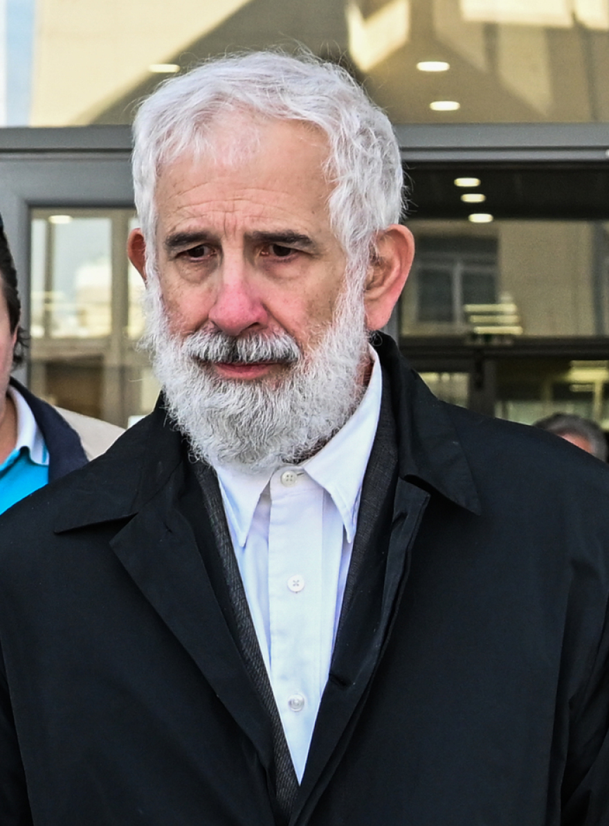 Πέτρος Φιλιππίδης: «Δεν πιστεύω στην αθωότητά μου, είμαι αθώος» είπε μετά τη διακοπή της δίκης του στο Εφετείο