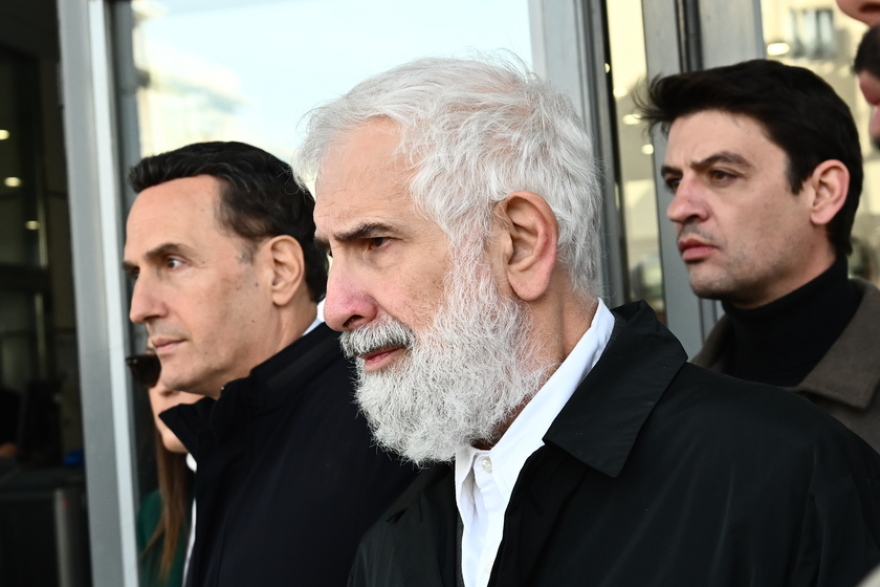 Πέτρος Φιλιππίδης: «Δεν πιστεύω στην αθωότητά μου, είμαι αθώος» είπε μετά τη διακοπή της δίκης του στο Εφετείο