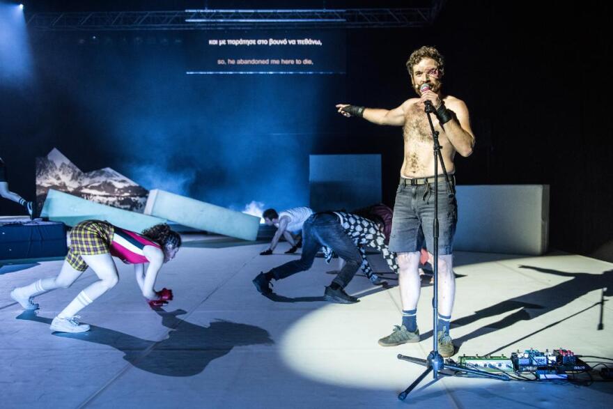 Cem Yiğit Üzümoğlu: Ποιος είναι ο Τούρκος ηθοποιός που ακύρωσε την εμφάνισή του σε ελληνικό θέατρο λόγω απαγόρευσης Ερντογάν 