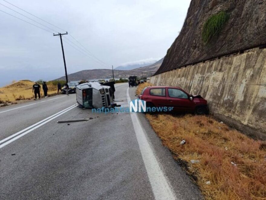 Τραγωδία στο Γαλαξίδι - Δύο νεκροί μετά από πλαγιομετωπική σύγκρουση δύο αυτοκινήτων