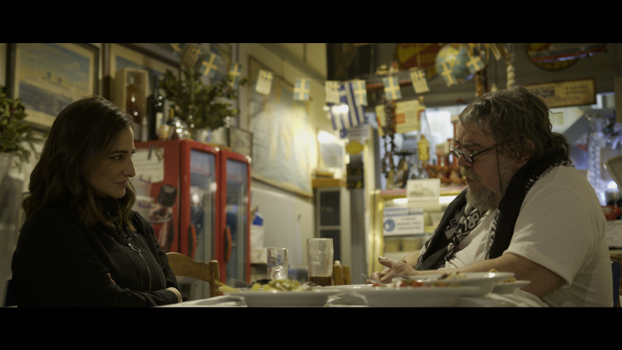 Ιστορίες από τη ζωή και την καριέρα του Σταμάτη Κραουνάκη στο Mega Stories