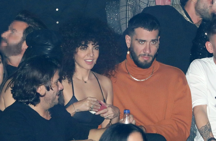 Mente Fuerte και Μαρία Σολωμού: Το ζευγάρι απαθανατίστηκε σε κοινή έξοδό του - Δείτε φωτογραφίες