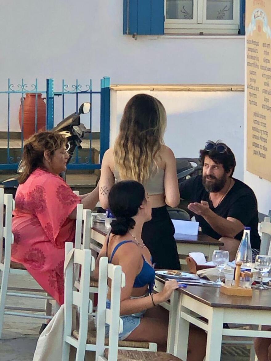 Αλέξης Γεωργούλης: Σπάνια δημόσια εμφάνιση μετά τις κατηγορίες εις βάρος του - Δείτε φωτογραφίες