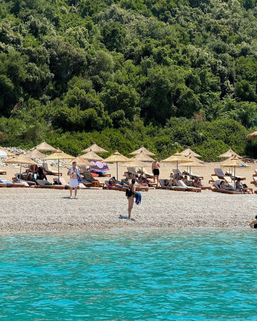 Κωνσταντίνος Βασάλος: Ταξίδεψε στην Αλβανία για 24 ώρες - Δείτε φωτογραφίες