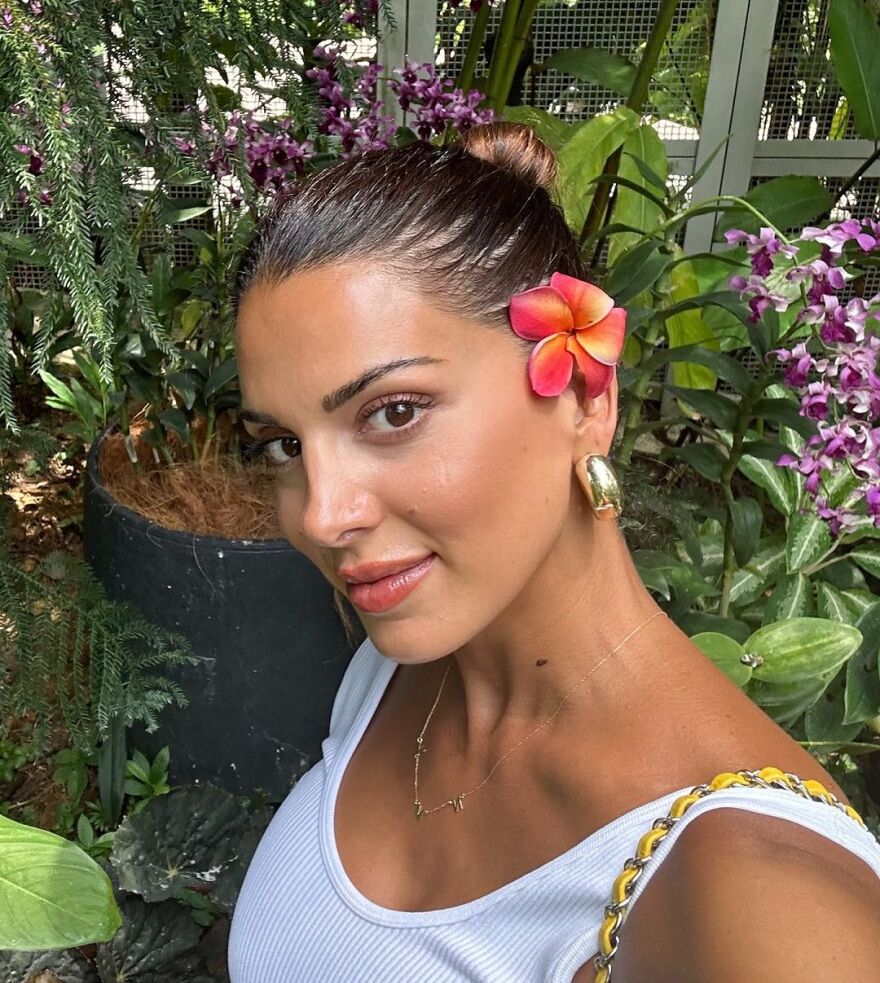 Σταματίνα Τσιμτσιλή: Ταξίδεψε στη Σιγκαπούρη με την οικογένειά της