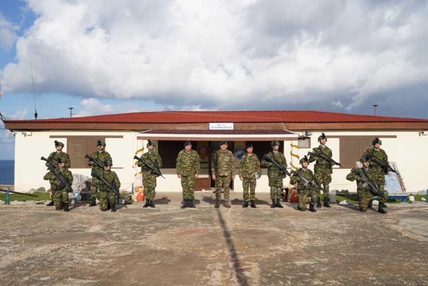 ΓΕΕΘΑ: Ο Κωνσταντίνος Φλώρος επισκέφθηκε μονάδες των Ενόπλων Δυνάμεων σε Λέσβο, Σκύρο, Δωδεκάνησα και Χίο