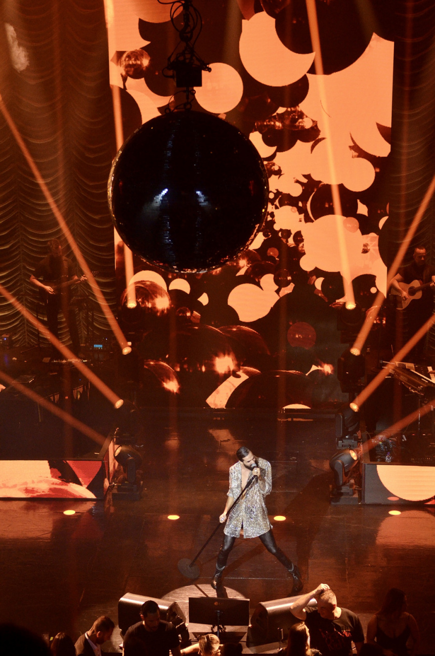 Αντώνης Ρέμος: Με ένα sold out διήμερο ξεκίνησε τις νυχτερινές εμφανίσεις του στο NOX