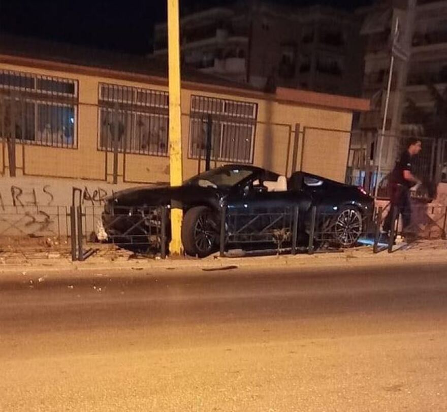 Snik: Είχε τροχαίο στη Θεσσαλονίκη - Δείτε βίντεο & φωτογραφίες