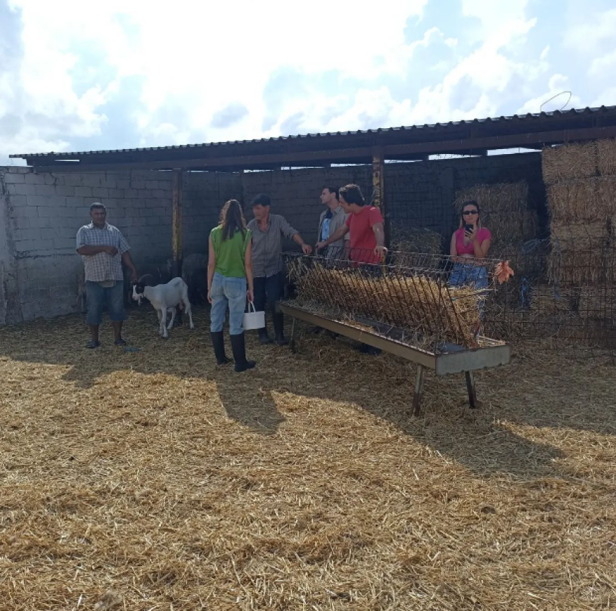 Μαύρο Ρόδο: Η Θεοφανία Παπαθωμά δημοσίευσε φωτογραφίες από τα γυρίσματα