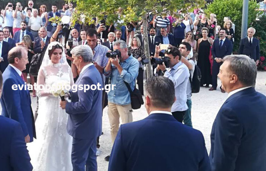 Φωτογραφίες: Γαμπρός για δεύτερη φορά  ο Σίμος Κεδίκογλου