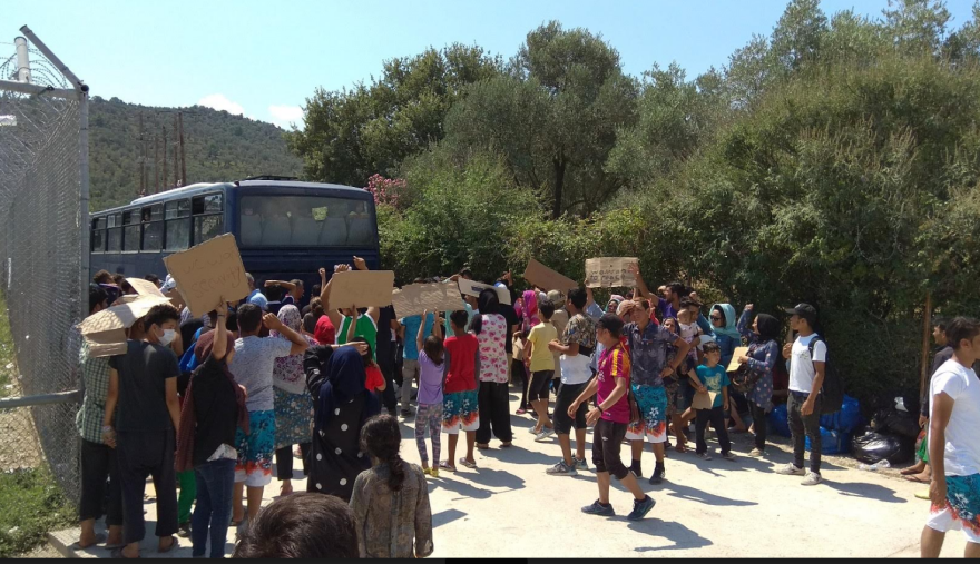 Συγκρούσεις μεταξύ αραβόφωνων και Αφγανών στη Μόρια - 12 τραυματίες 